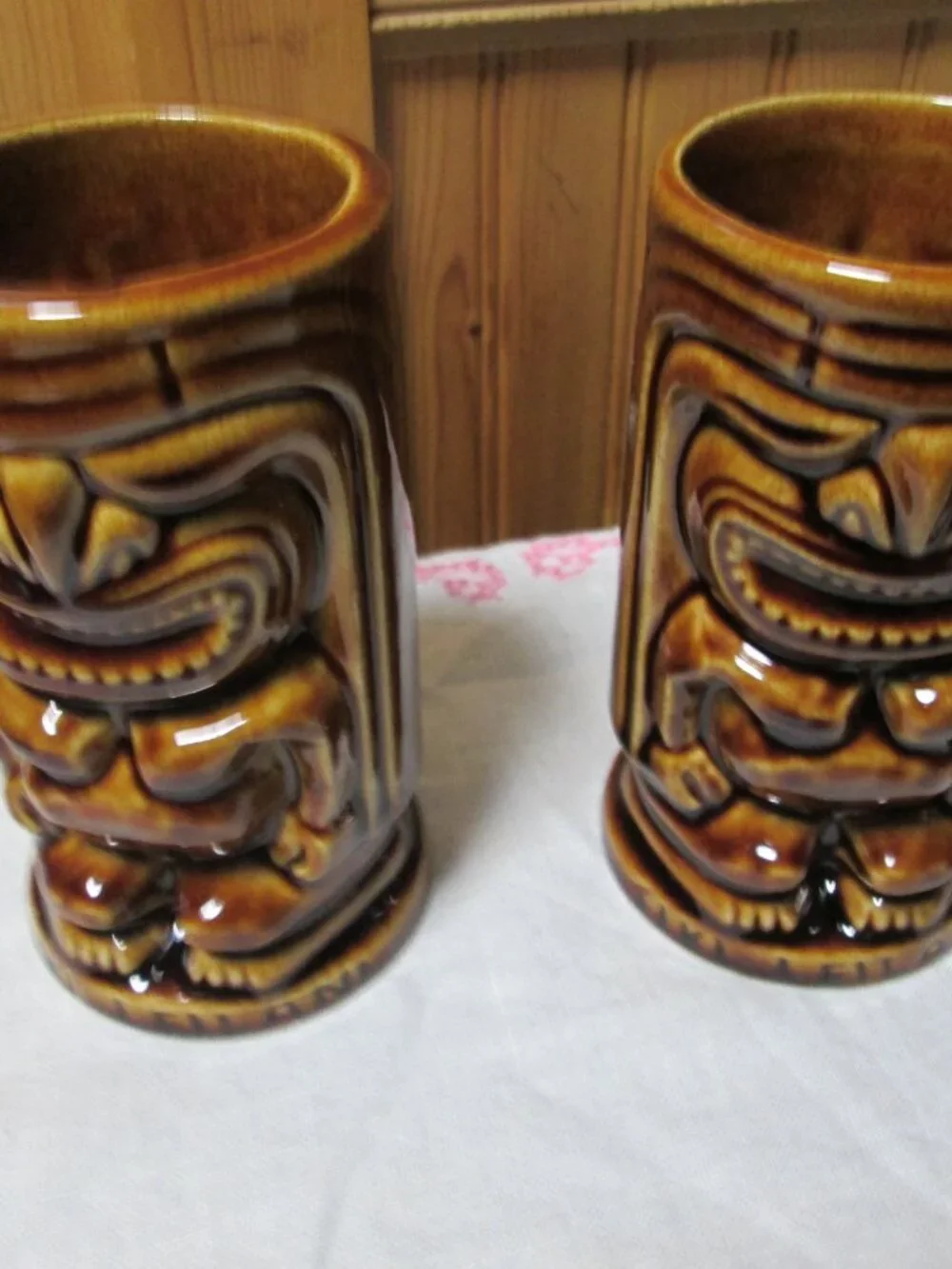 Vtg Tiki Totem poles mugs Earthenware 5 in vintage barware lot of 4